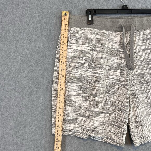 Hollister Beach Shorts Men Size XL Gray With Lining And Stretch - Picture 5 of 13